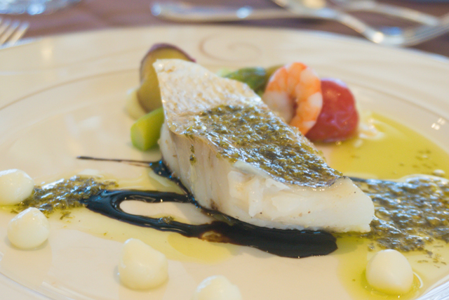 披露宴の魚料理