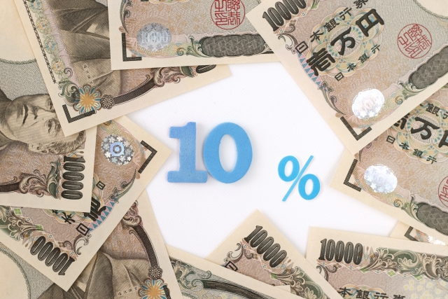 10%