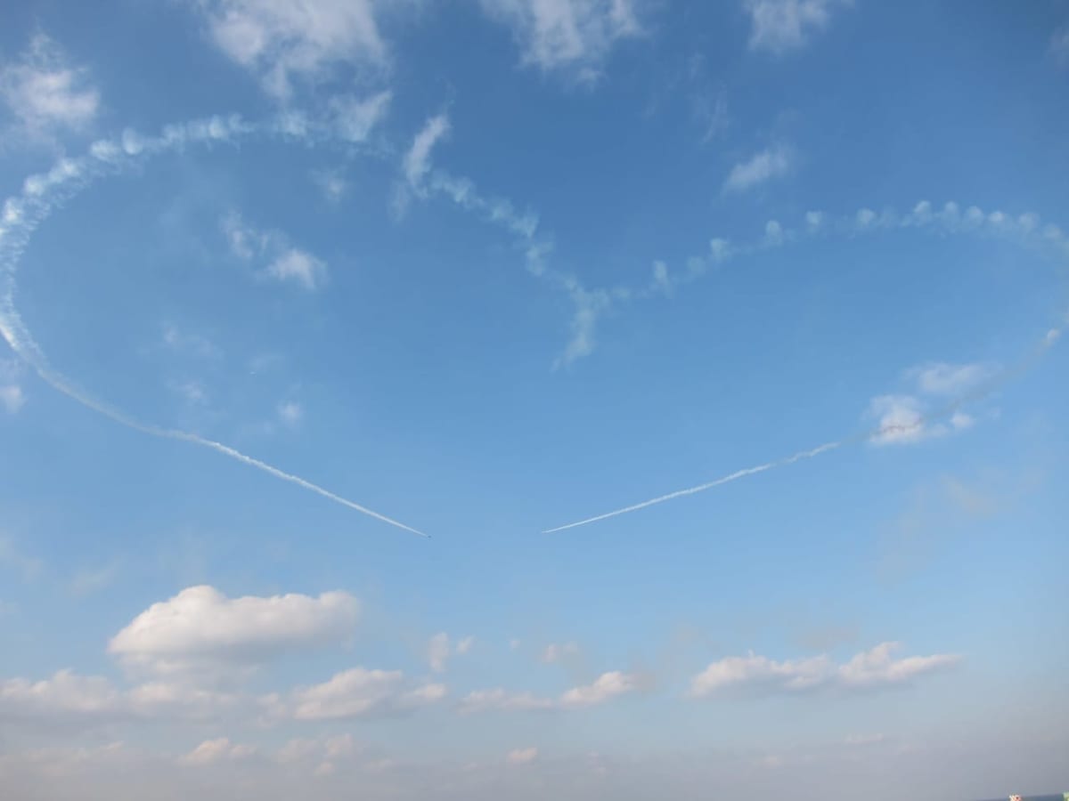青空にハート