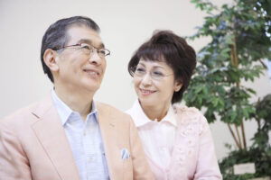 品の良いご年配の夫婦