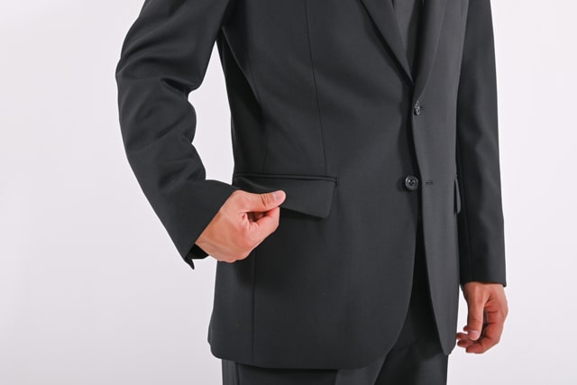 礼服のポケット