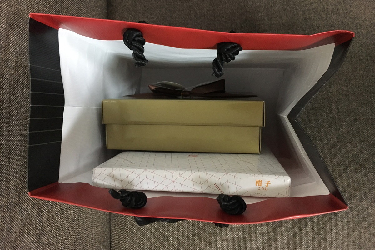 あこさんの貰った引き出物の中身